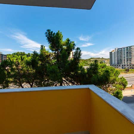 Ponari S Hotel Kryemëdhej Ruang foto