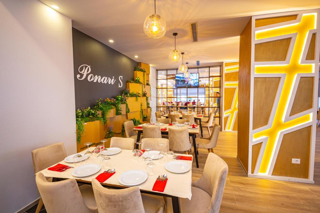 Ponari S Hotel Kryemëdhej Bagian luar foto