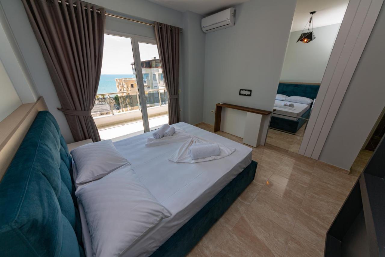 Ponari S Hotel Kryemëdhej Bagian luar foto