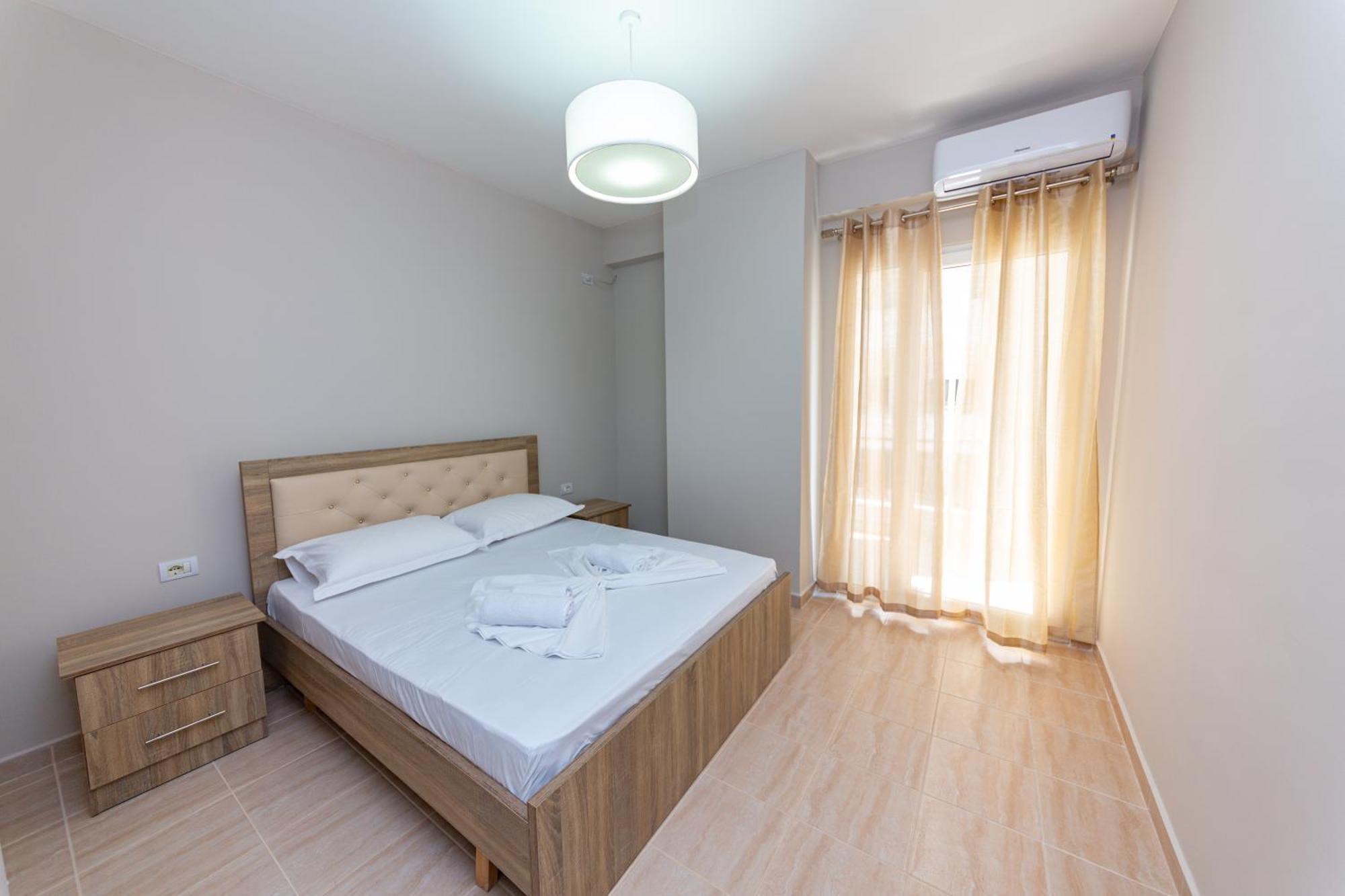 Ponari S Hotel Kryemëdhej Ruang foto