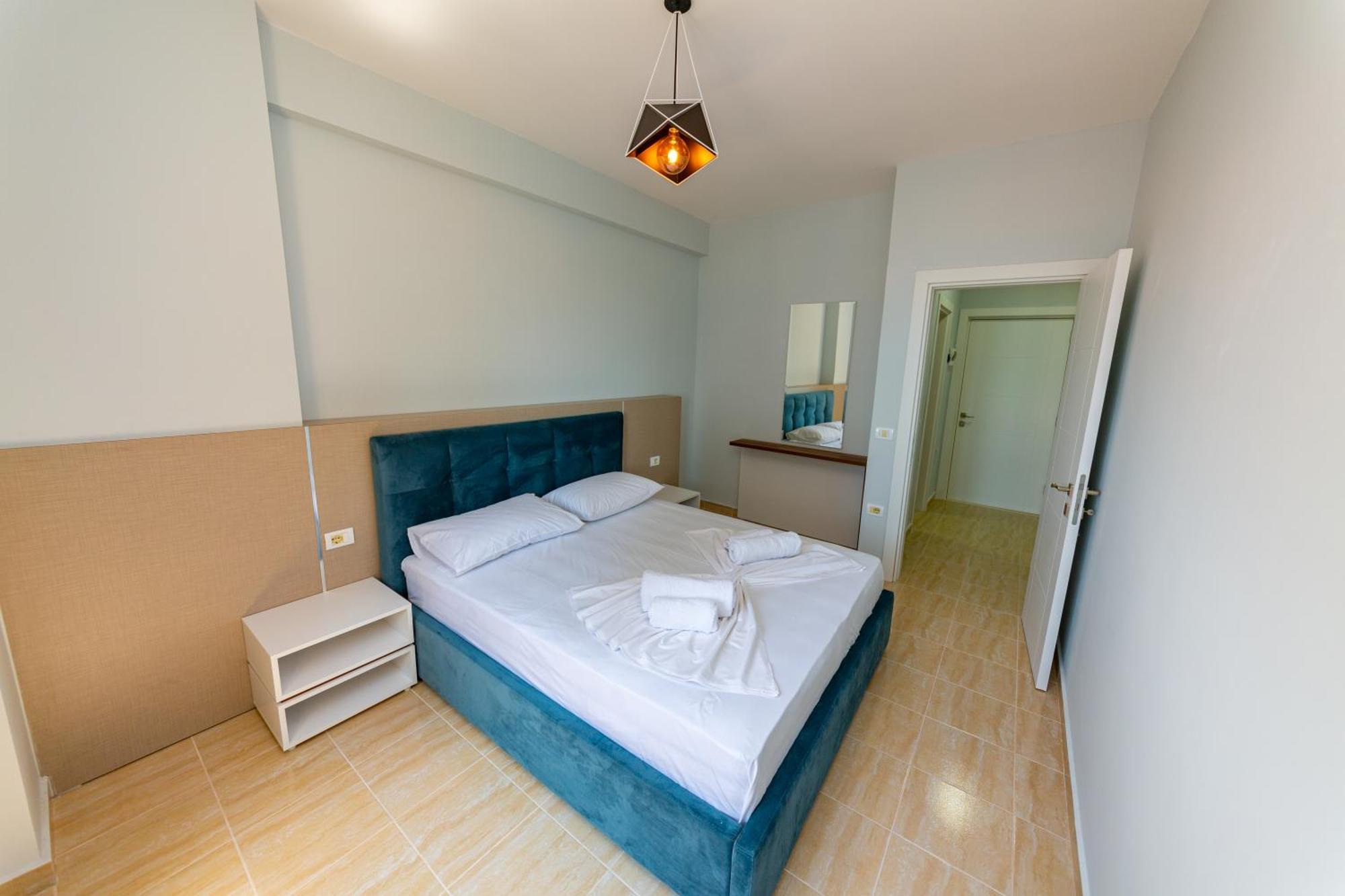 Ponari S Hotel Kryemëdhej Ruang foto