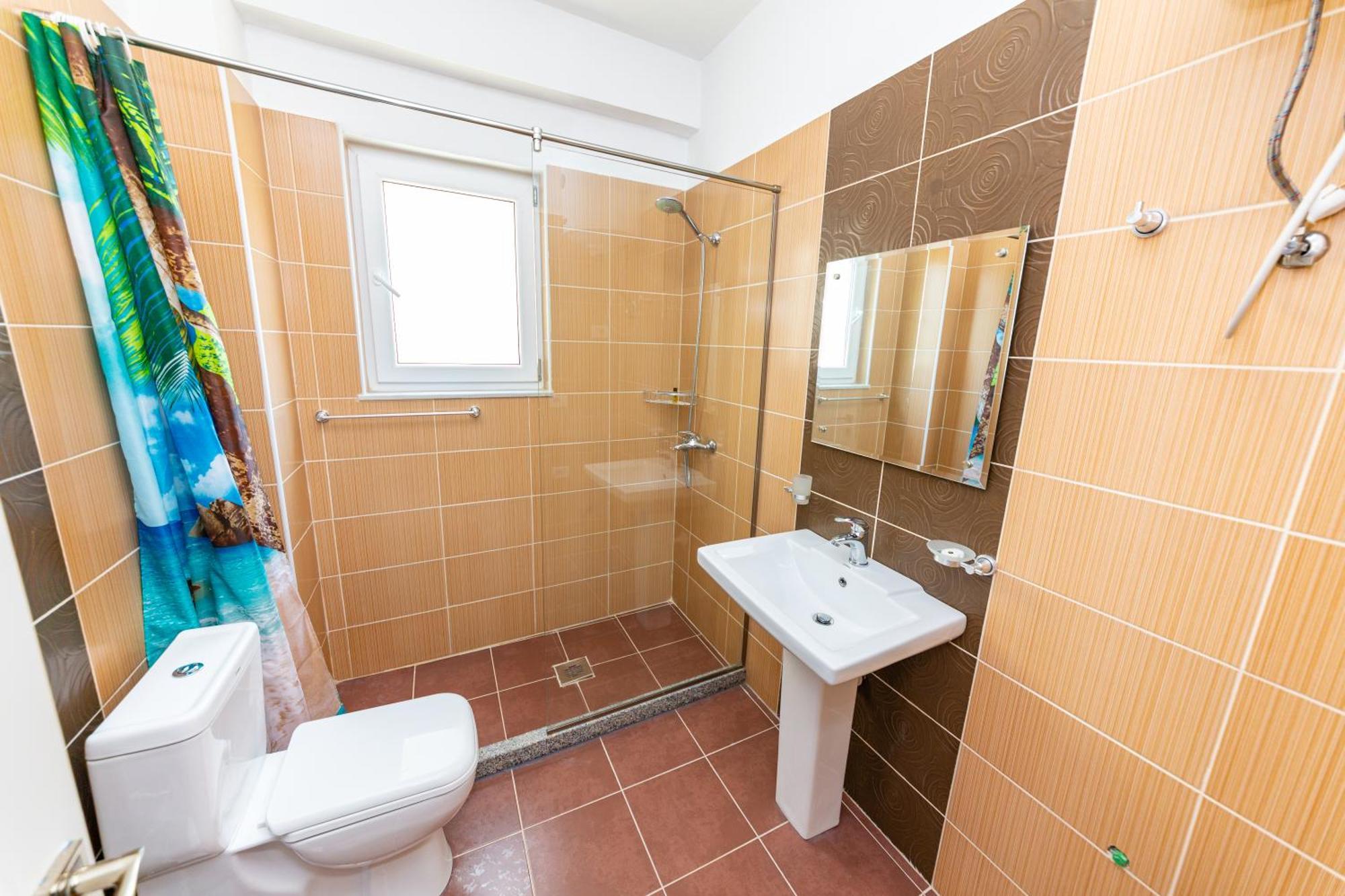 Ponari S Hotel Kryemëdhej Ruang foto